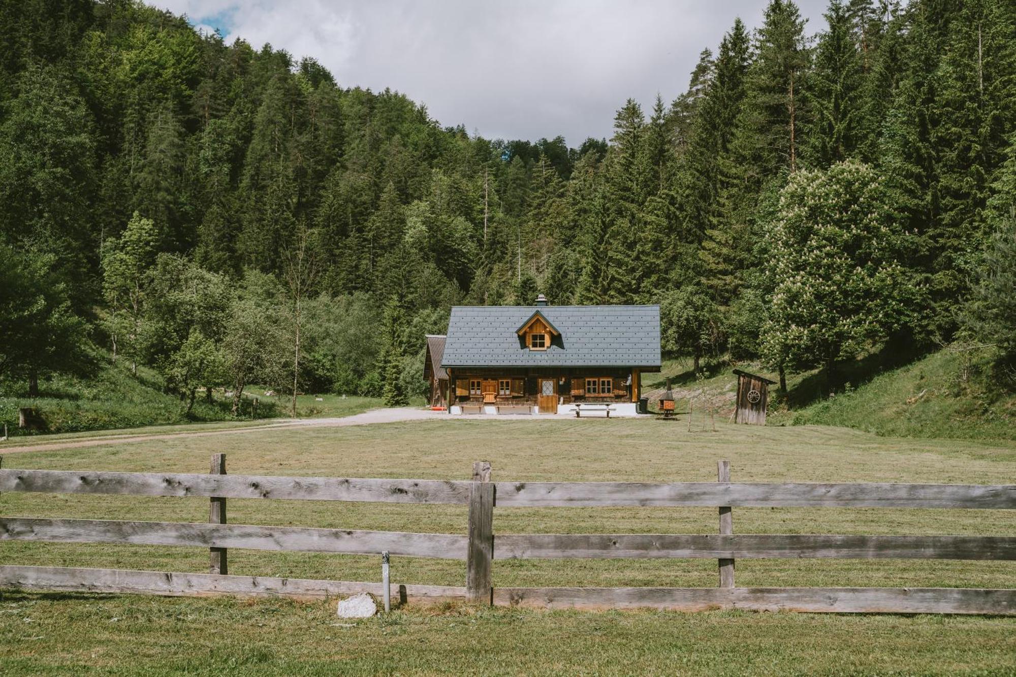 Naturparkresort S'Keuscherl 维尔达尔彭 外观 照片